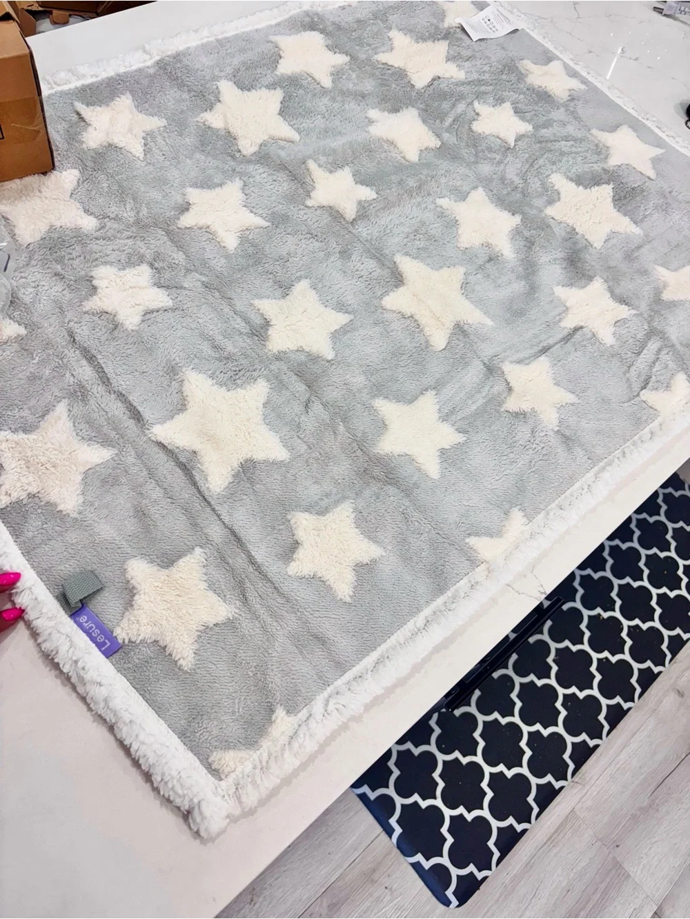 WATERPROOF GREY STARS PET BLANKET BEDSURE